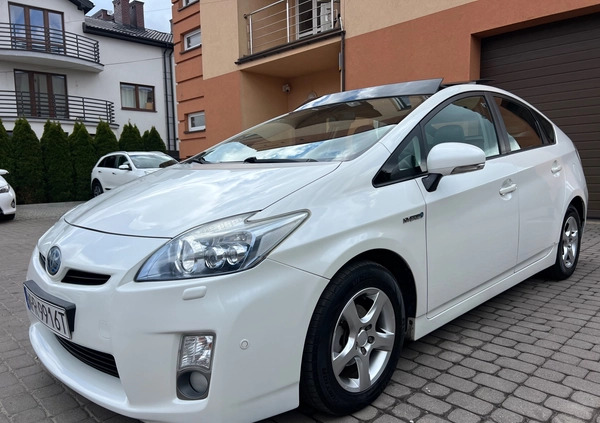 Toyota Prius cena 38900 przebieg: 224000, rok produkcji 2009 z Tłuszcz małe 596